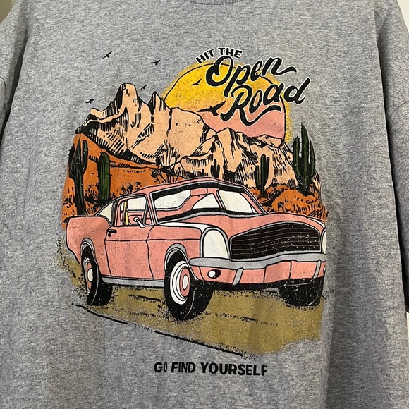 Hit the open road T-shirt - Picture 1 of 3